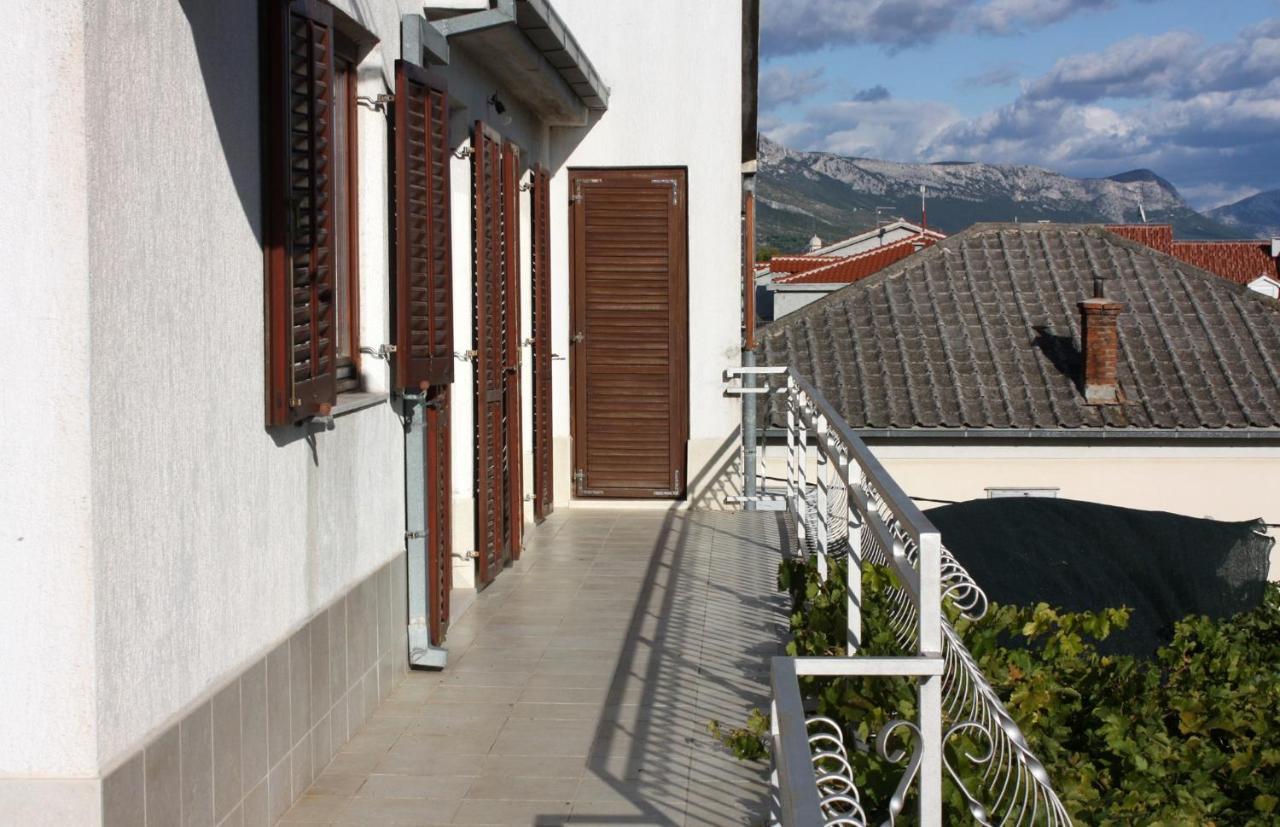 Apartments With A Parking Space Kastel Stafilic, Kastela - 5219 Exterior photo
